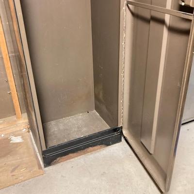 LOT 222: Evans Brand Metal Storage Cabinet
