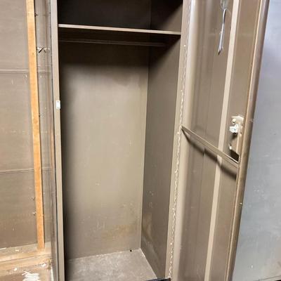 LOT 222: Evans Brand Metal Storage Cabinet