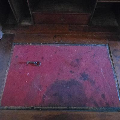 LOT 4X: Secretary Desk With Storage Inside