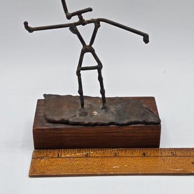 LOT 5X: Vintage Asian Carved Stone Grapes With Leaves, Metal Sculptures, and Signed Hand-Made Clay Vase