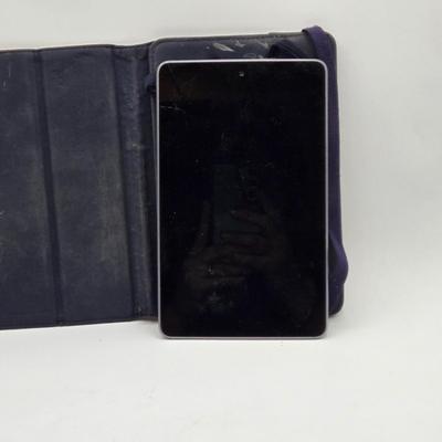 LOT 8X: Various Kindles and Tablets