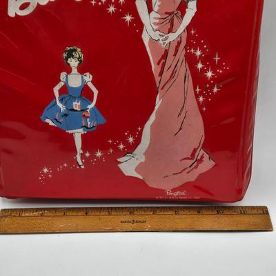 LOT 10X: 1962 Barbie Case, 1958 Blonde Ponytail Barbie ( MCMLVIII ) , 1958 Brunette Bubble Hairstyle Barbie ( MCMLVIII) , Clothing,...