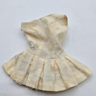 LOT 10X: 1962 Barbie Case, 1958 Blonde Ponytail Barbie ( MCMLVIII ) , 1958 Brunette Bubble Hairstyle Barbie ( MCMLVIII) , Clothing,...