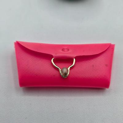 LOT 10X: 1962 Barbie Case, 1958 Blonde Ponytail Barbie ( MCMLVIII ) , 1958 Brunette Bubble Hairstyle Barbie ( MCMLVIII) , Clothing,...