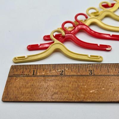 LOT 10X: 1962 Barbie Case, 1958 Blonde Ponytail Barbie ( MCMLVIII ) , 1958 Brunette Bubble Hairstyle Barbie ( MCMLVIII) , Clothing,...