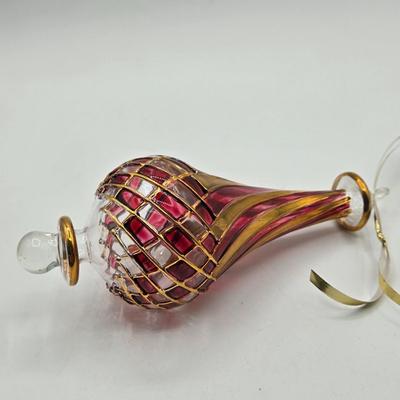 LOT 13X: Beautiful Glass Christmas Balls