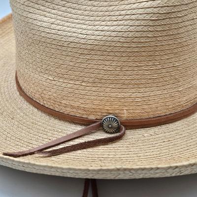 LOT 14X: Multiple Men's and Women's Hats