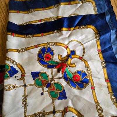 LOT 16Y: Multiple Women's Scarves; Various Designs