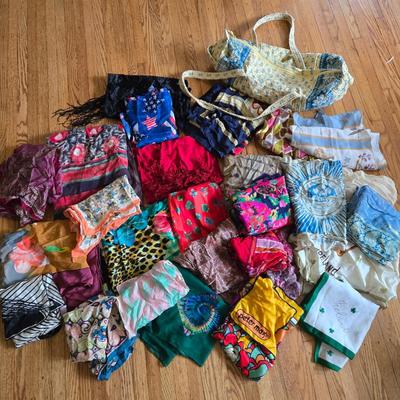 LOT 17Y: Vera Bradley Bag and Multiple Women's Scarves