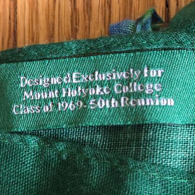 LOT 17Y: Vera Bradley Bag and Multiple Women's Scarves