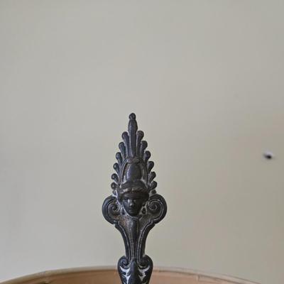 LOT 19L: Vintage Metal Floor Lamp, Was Tested and Works as Intended : Ornate Molded Metal Details