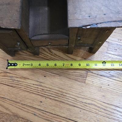 LOT 25L: Wooden Doll Furniture; Appears to be Handmade; Age Unknown