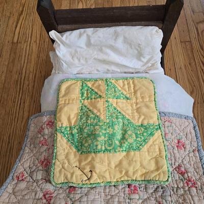 LOT 25L: Wooden Doll Furniture; Appears to be Handmade; Age Unknown