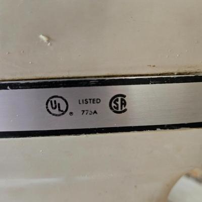 LOT 29K: Kitchenaid Stand Mixer