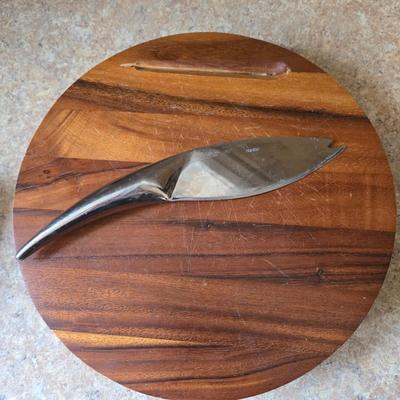 LOT 30K: Nambre Cheese Cutting Board With Knife, Zazza Knife and Serving Set, and Zazza 5 Piece Slate Cheese Marker Set