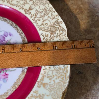 LOT 33K: Czechoslovakia Gilded Floral Rose Dinner Plates