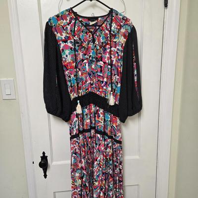 LOT 37X: 1980s Vintage Dresses and Skirt Sets by Diane Freis.