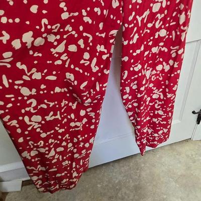 LOT 40X: Fashionable Blouses, Halter Dress, Jackets, and Pants