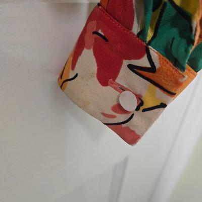 LOT 40X: Fashionable Blouses, Halter Dress, Jackets, and Pants