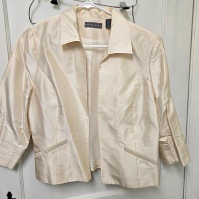 LOT 70X: Women's Fashion Jackets and Pant Suit