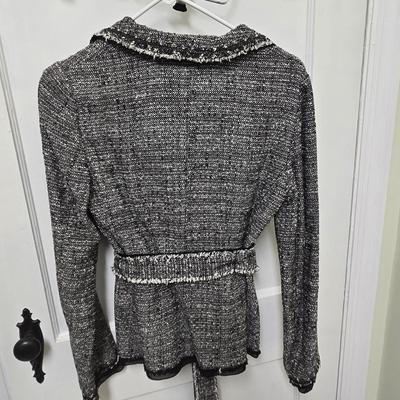 LOT 70X: Women's Fashion Jackets and Pant Suit