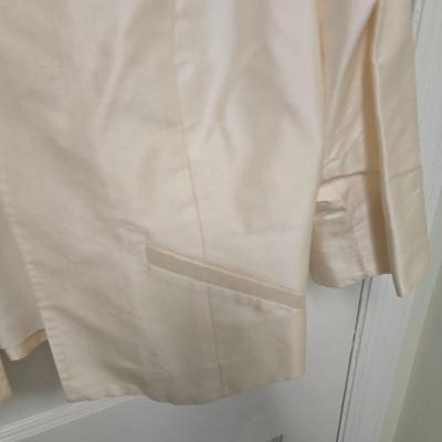 LOT 70X: Women's Fashion Jackets and Pant Suit