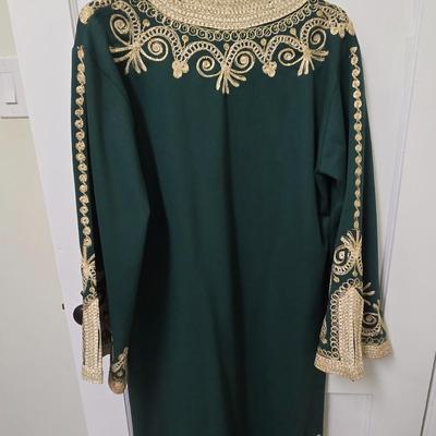 LOT 72X: Asian Inspired Woman's Pant Set and Long Gown