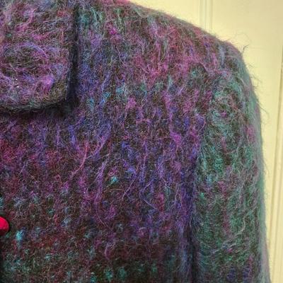 LOT 73X: Fashionable Skirt Sets and Jackets