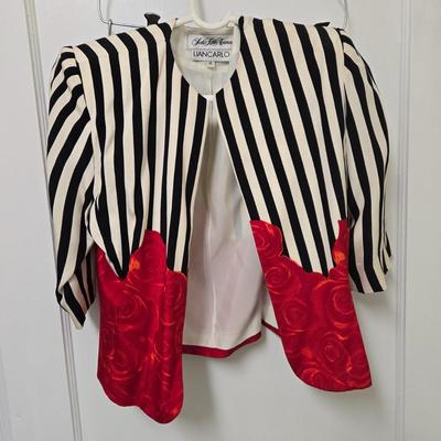 LOT 73X: Fashionable Skirt Sets and Jackets