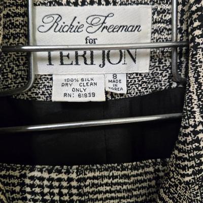 LOT 73X: Fashionable Skirt Sets and Jackets