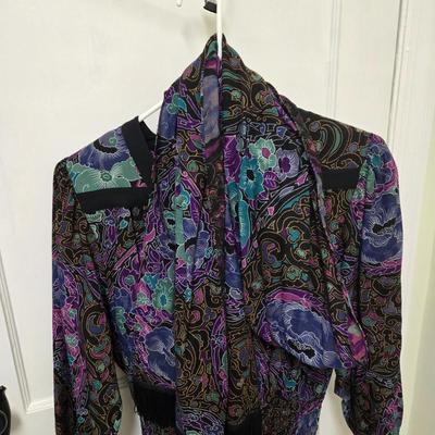 LOT 73X: Fashionable Skirt Sets and Jackets