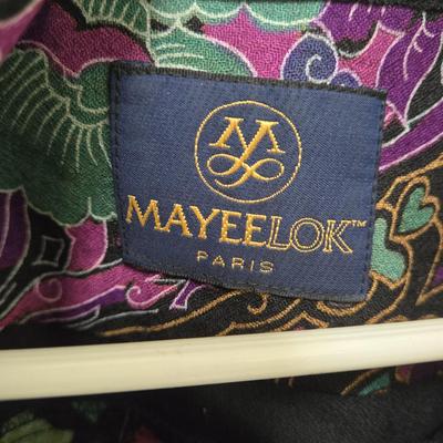 LOT 73X: Fashionable Skirt Sets and Jackets