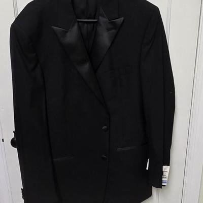 LOT 75Y: Mens Suits, Jackets, Pants, and Tuxedo; Unknown Sizes For Suits, But Appear To Be Same as Jackets