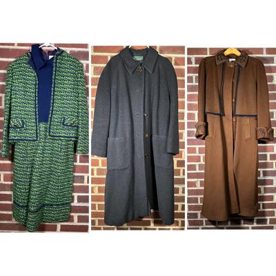 LOT 77Y: Vintage Women’s Coates - Harve Bernard, Lorovi & Abe Schrader