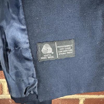 LOT 78Y: Vintage Women’s Tops - Ralph Lauren, Donna Karen, Pendleton & More