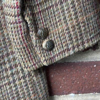 LOT 78Y: Vintage Women’s Tops - Ralph Lauren, Donna Karen, Pendleton & More