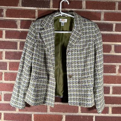 LOT 78Y: Vintage Women’s Tops - Ralph Lauren, Donna Karen, Pendleton & More