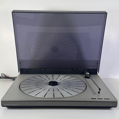 LOT 81L: Bang&Olufsen Beogram RX2