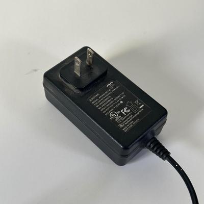 LOT 84L: Insignia 24” TV & DVD Player Combo