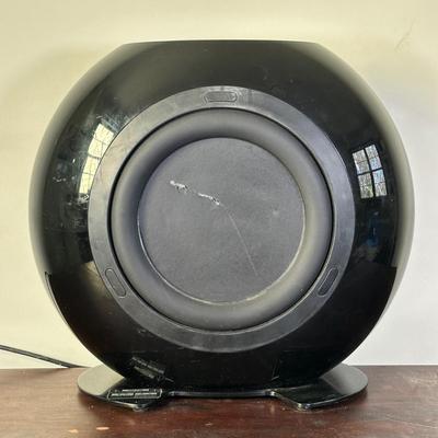 LOT 87L: KEF HTS3001SE Black Satellite Speakers surround sound