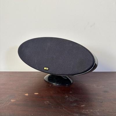 LOT 87L: KEF HTS3001SE Black Satellite Speakers surround sound