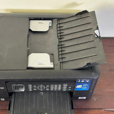 LOT 88L: Office Essentials - Brother Printer, Gateway Monitor, Shredder & More