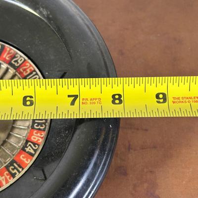 LOT 90L: Vintage Lowe Travel Board Game Kit