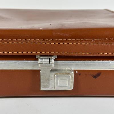 LOT 93L: Polaroid Model J66 Electric Eye Land Camera Kit w/ Case & Box