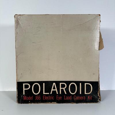 LOT 93L: Polaroid Model J66 Electric Eye Land Camera Kit w/ Case & Box