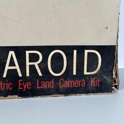 LOT 93L: Polaroid Model J66 Electric Eye Land Camera Kit w/ Case & Box