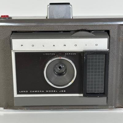 LOT 93L: Polaroid Model J66 Electric Eye Land Camera Kit w/ Case & Box