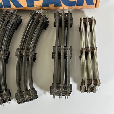 LOT 94L: Lionel Train Collection - Dual Power 027, Track Pack & More
