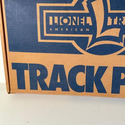 LOT 94L: Lionel Train Collection - Dual Power 027, Track Pack & More