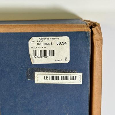 LOT 94L: Lionel Train Collection - Dual Power 027, Track Pack & More